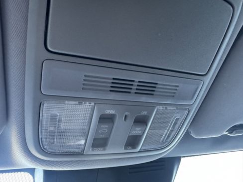 Used 2019 Honda CR-V EX image 31