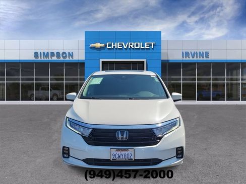 Used 2023 Honda Odyssey Touring image 3