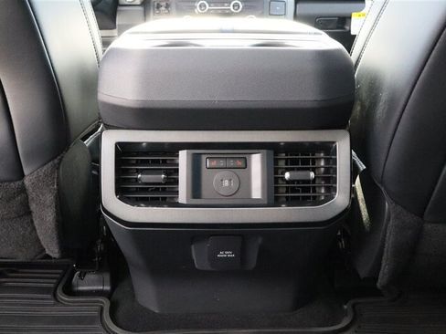 Used 2026 Ford F350 Platinum AWD/4WD image 27