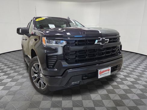 Used 2023 Chevrolet Silverado 1500 RST w/ Convenience Package II AWD/4WD image 2