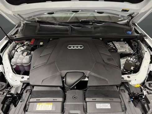 Used 2022 Audi Q7 3.0T Premium Plus w/ Premium Plus Package image 38