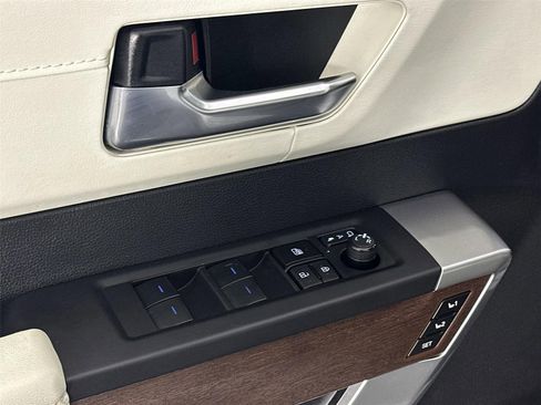 Used 2023 Toyota Tundra Capstone image 13