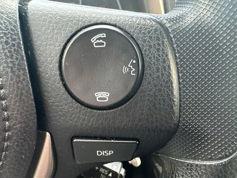 Used 2015 Toyota RAV4 XLE AWD/4WD image 21