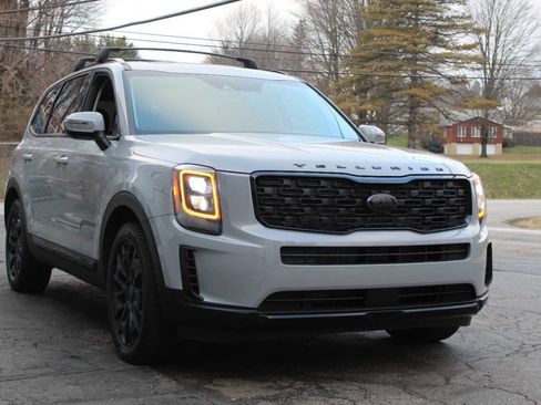 Used 2021 Kia Telluride EX w/ EX Premium Package AWD/4WD image 14