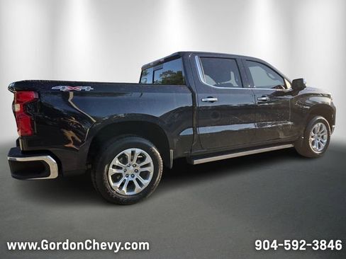 Used 2023 Chevrolet Silverado 1500 LTZ w/ LTZ Convenience Package II AWD/4WD image 6