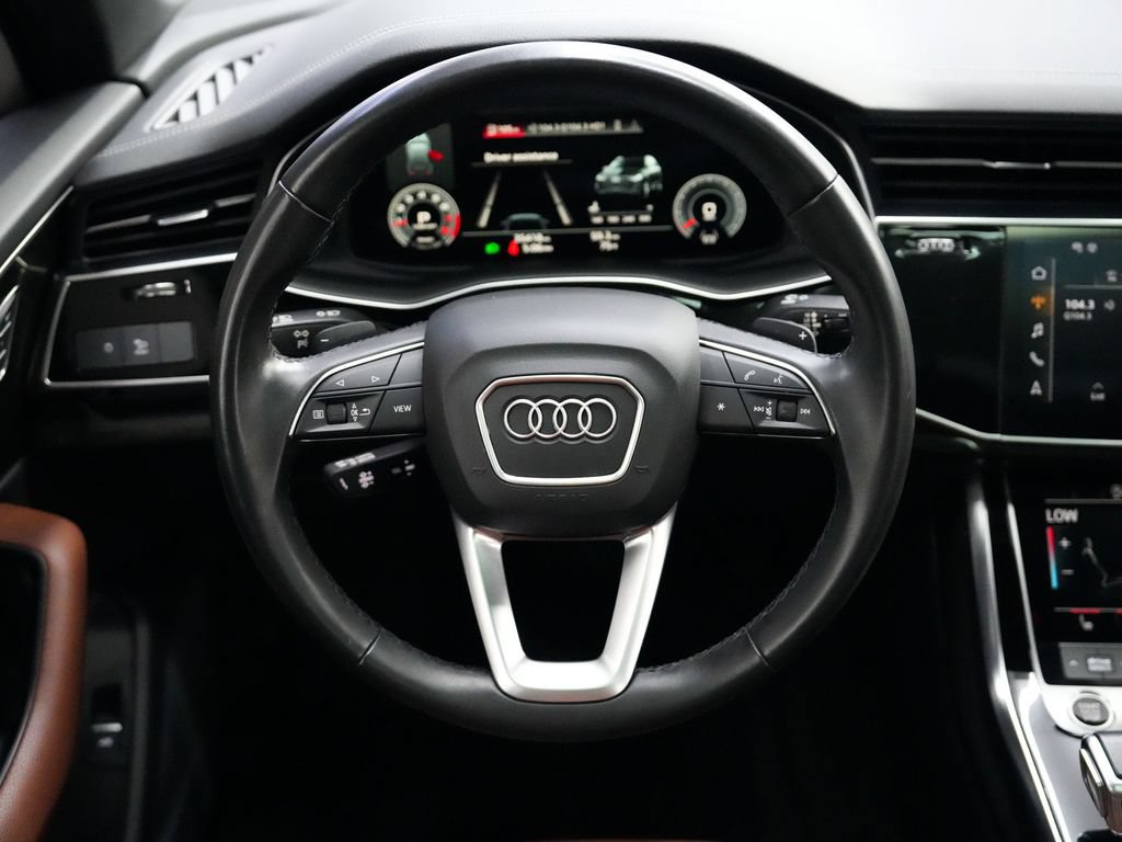 Used 2023 Audi Q7 2.0T Premium w/ Convenience Package AWD/4WD image 27
