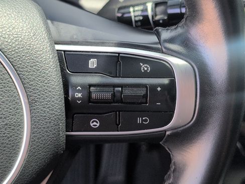Used 2022 Kia K5 GT-Line FWD image 25