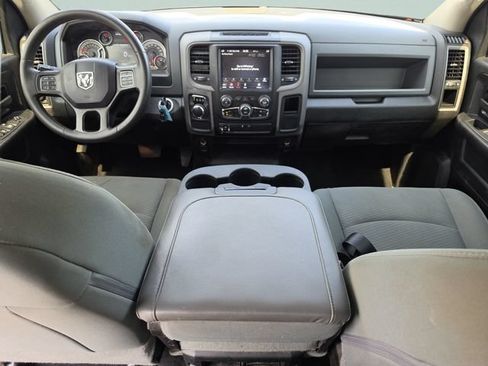 Used 2020 RAM 1500 Tradesman w/ Tradesman SXT Package RWD image 18
