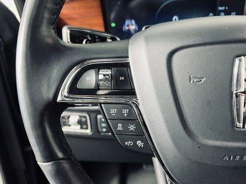 Used 2023 Lincoln Navigator Reserve w/ Equipment Group 201A image 25