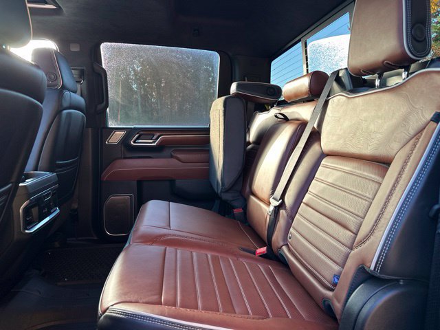 Used 2024 GMC Sierra 2500 Denali Ultimate AWD/4WD image 19