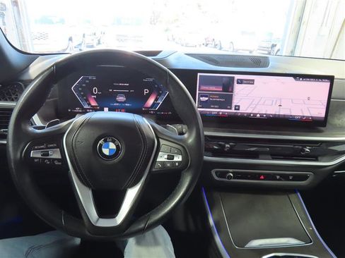 Used 2024 BMW X5 sDrive40i w/ Premium Package RWD image 23