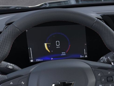 New 2026 Chevrolet Trax RS w/ Sunroof Package FWD image 25