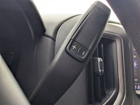 Used 2023 Chevrolet Silverado 1500 Custom image 25