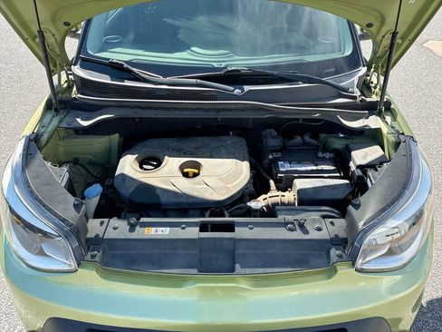 Used 2014 Kia Soul + image 25