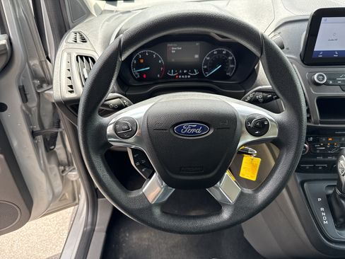 Used 2021 Ford Transit Connect XL FWD image 18