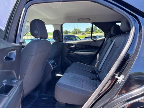 Certified 2024 Chevrolet Equinox LT w/ LPO, Floor Liner Package FWD image 10