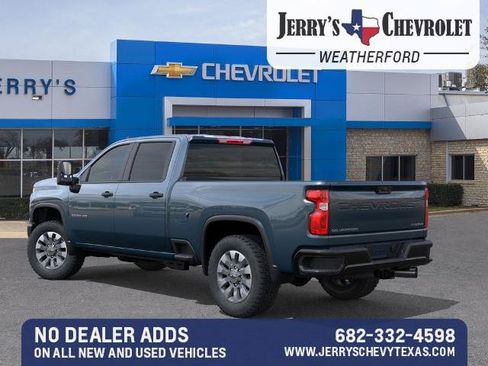 New 2026 Chevrolet Silverado 2500 Custom w/ Custom Value Package AWD/4WD image 4