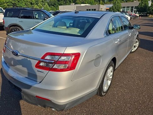 Used 2013 Ford Taurus SEL FWD image 3