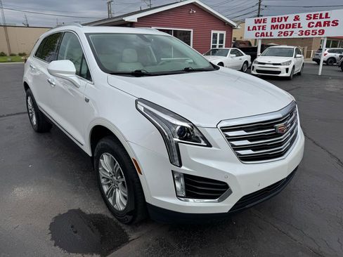 Used 2017 Cadillac XT5 Luxury FWD image 3