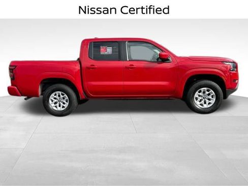 Certified 2024 Nissan Frontier SV image 2