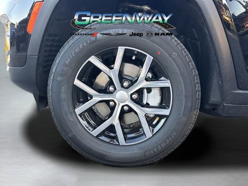 New 2025 Jeep Grand Cherokee Limited RWD image 33