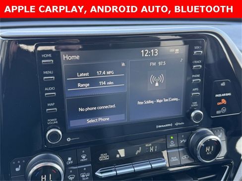 Certified 2022 Toyota Highlander XLE image 3