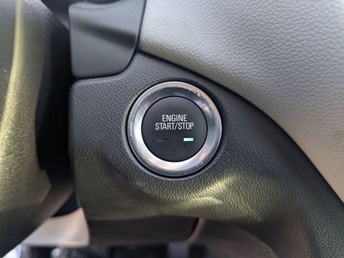 Certified 2022 Chevrolet Equinox LS w/ LS Convenience Package image 23