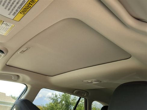 New 2025 Subaru Outback Limited w/ Popular Package #2 image 20