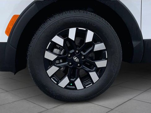 Used 2025 Hyundai Santa Cruz SEL FWD image 10