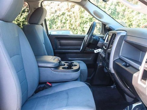 Used 2016 RAM 1500 Express image 16