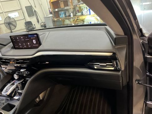 Used 2024 Acura MDX FWD image 33