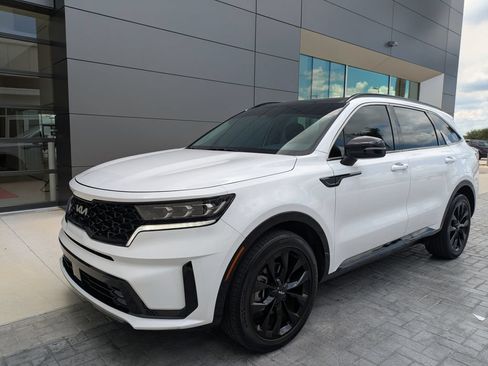 Used 2022 Kia Sorento SX FWD image 1