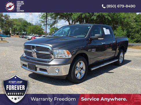 Used 2017 RAM 1500 Big Horn AWD/4WD image 1