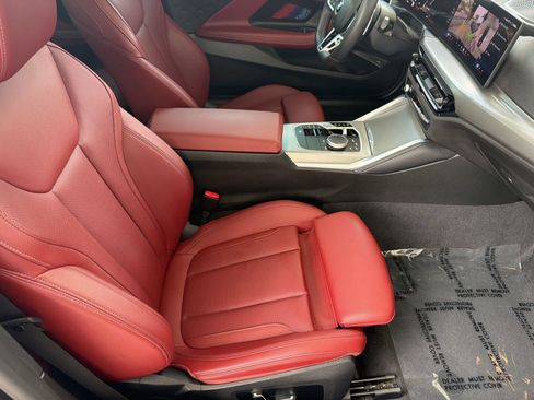Used 2025 BMW M240i Coupe RWD image 25