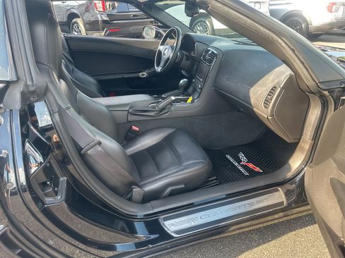 Used 2011 Chevrolet Corvette Grand Sport RWD image 11