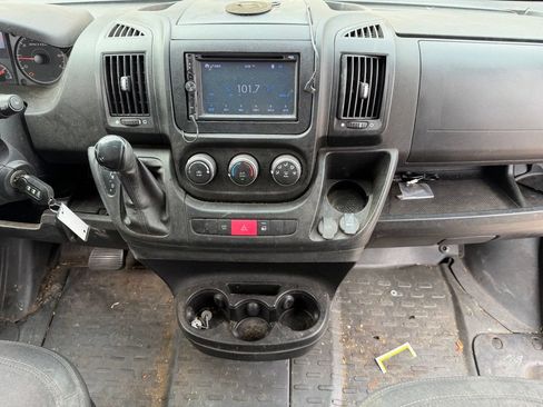 Used 2019 RAM ProMaster 1500 FWD image 9