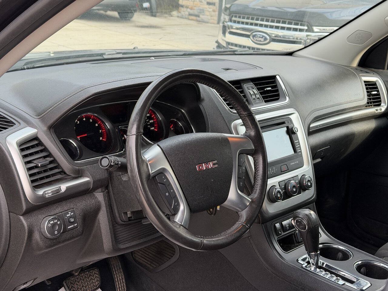 Used 2016 GMC Acadia SLE FWD image 9