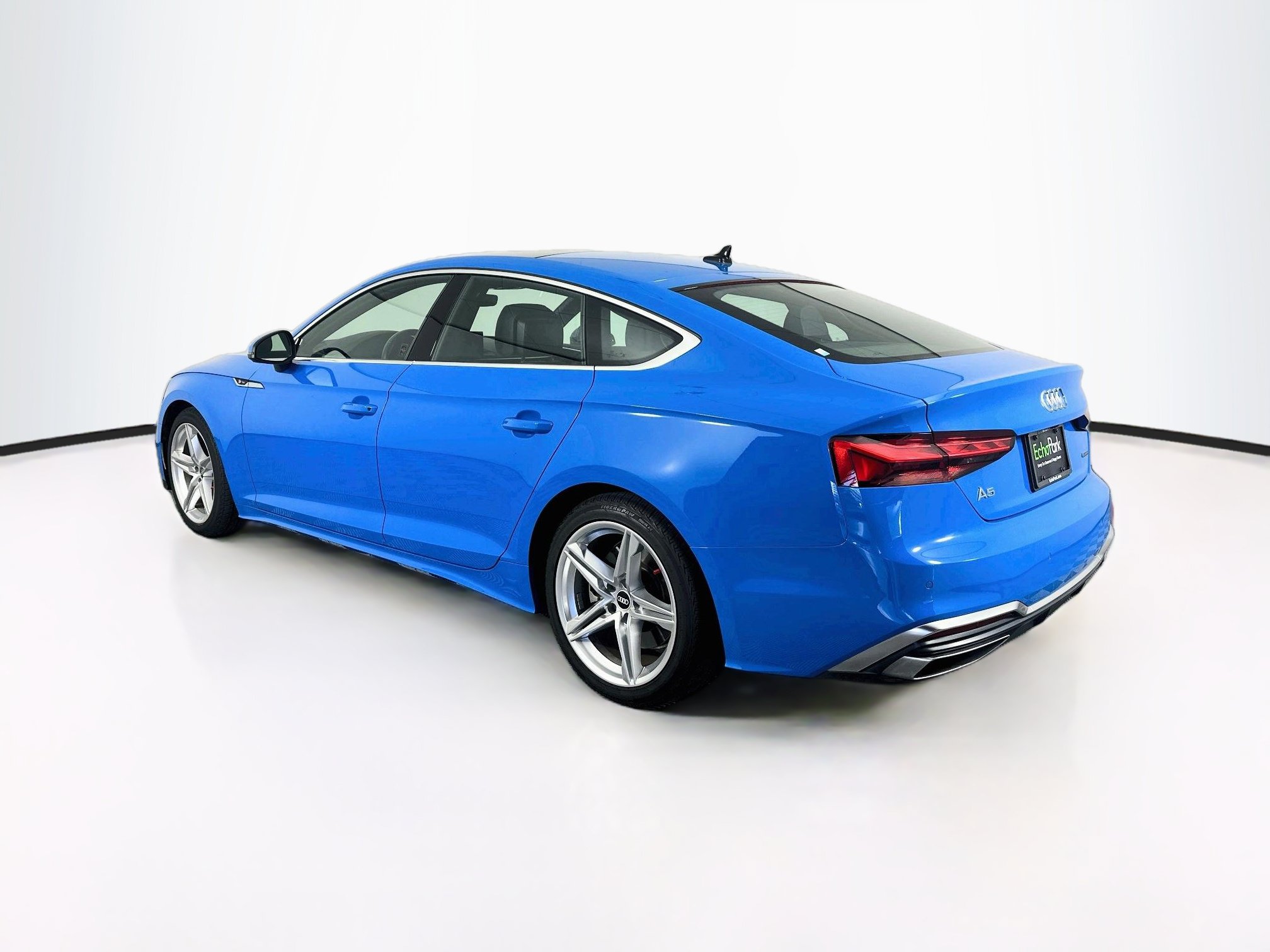 Used 2022 Audi A5 2.0T Premium Plus w/ Premium Plus AWD/4WD image 5