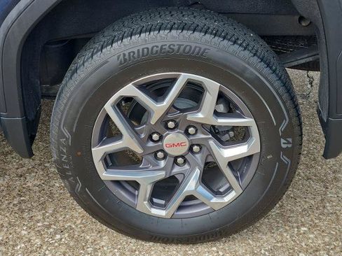 Certified 2023 GMC Sierra 1500 SLT RWD image 30