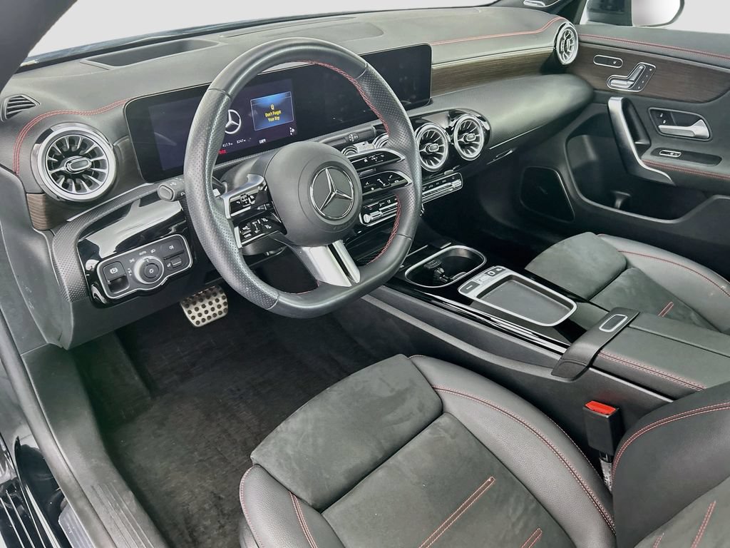 Certified 2026 Mercedes-Benz CLA 250 image 9