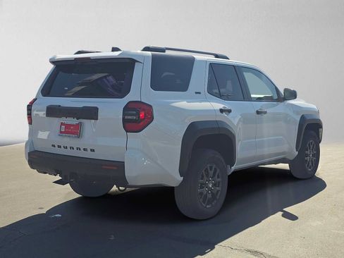 Certified 2026 Toyota 4Runner SR5 AWD/4WD image 3