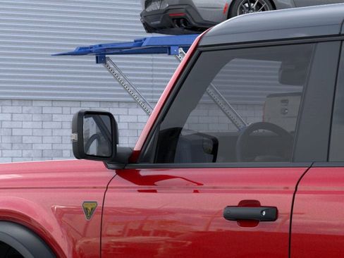 New 2025 Ford Bronco Badlands image 22