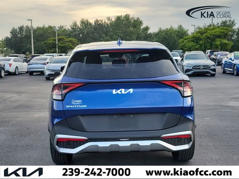 Certified 2024 Kia Sportage EX FWD image 5