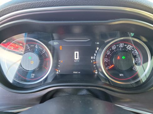 Used 2018 Dodge Challenger R/T image 20