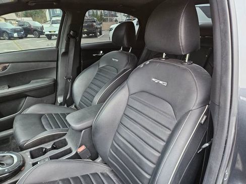 Used 2024 Kia Forte GT-Line w/ GT-Line Premium Package image 6