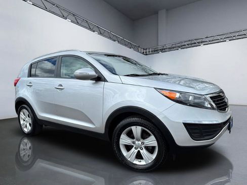Used 2011 Kia Sportage LX w/ Convenience Pkg image 23
