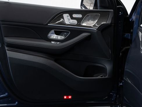 Used 2025 Mercedes-Benz GLE 63 AMG S image 19