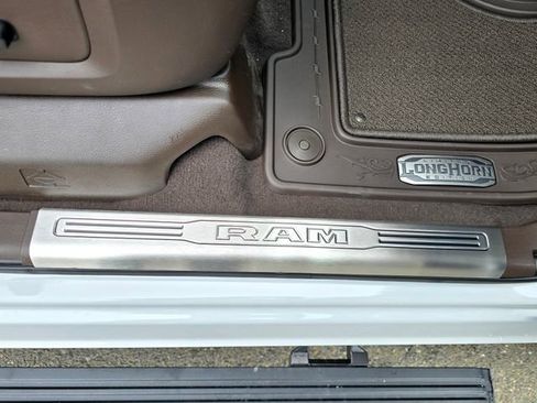 New 2026 RAM 3500 Longhorn image 36