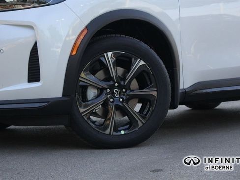 Certified 2026 INFINITI QX60 Autograph w/ Dark Cargo Package image 3