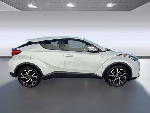 Certified 2021 Toyota C-HR XLE FWD image 8